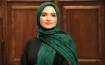 گلاره عباسی در میان تپه های شنی /عکس